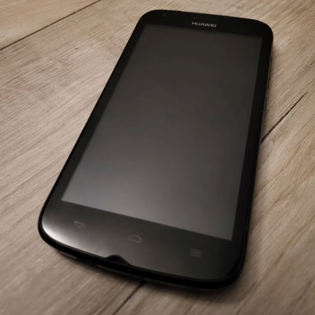 Huawei Y600